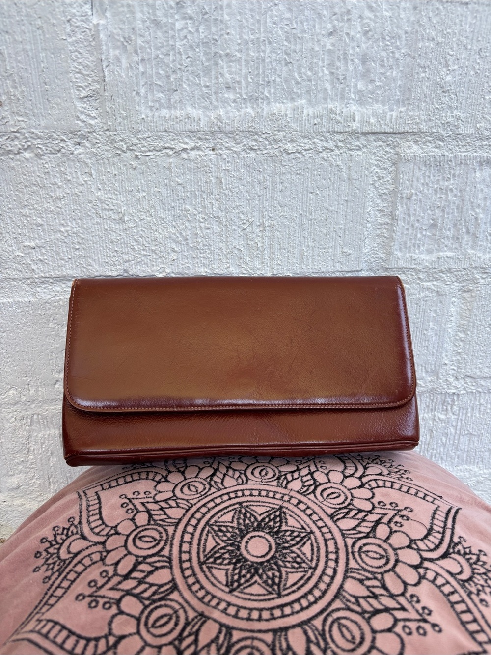 Vintage Champion Brown Leather Clutch Wallet - Sleek Everyday Carry